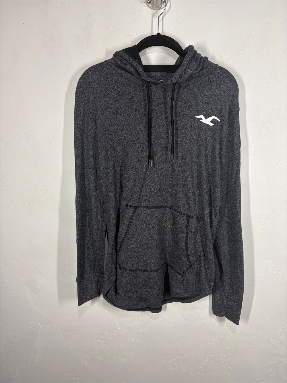 Hollister Men’s Dark Gray Hooded Long Sleeve Shirt size small